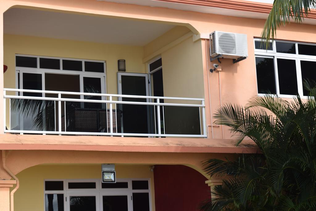 Baywatch Apartment La Gaulette Eksteriør bilde